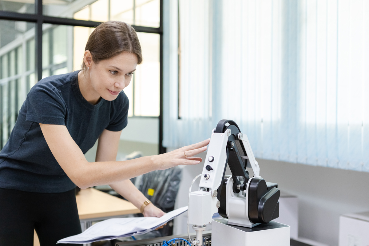 Einstellungstest Mechatroniker: Jetzt online üben!